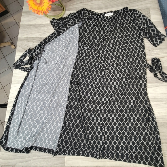 Motherhood Maternity Size Small Faux Wrap Dress Black Chain Knee Length Stretch - Picture 4 of 11